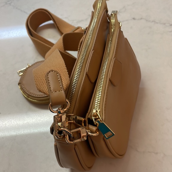 ANT EXPEDITION SLOAN CROSSBODY - Picture 10 of 10